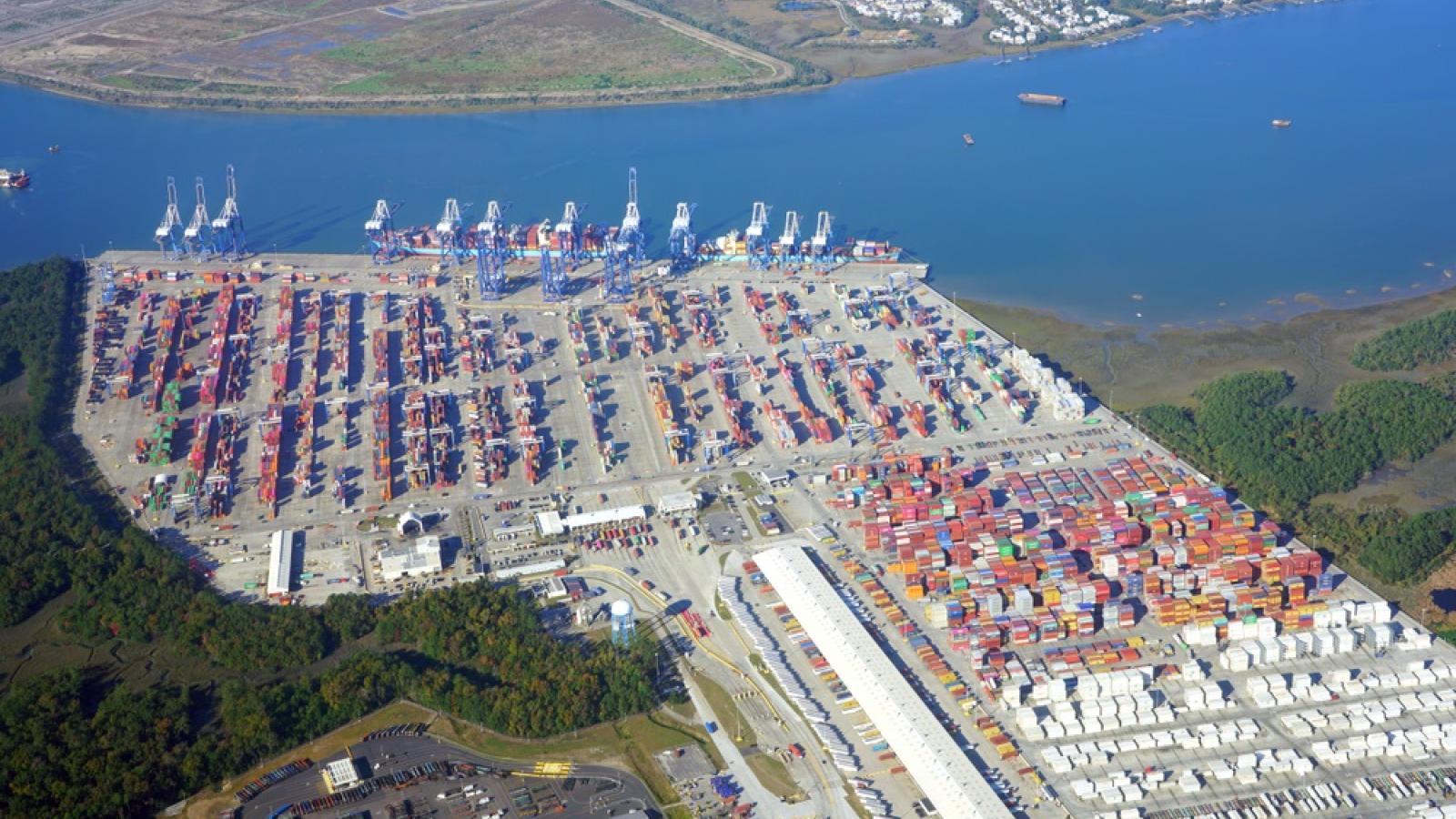 Charleston clears vessel backlog, but expects some delays through November  | Journal of Commerce