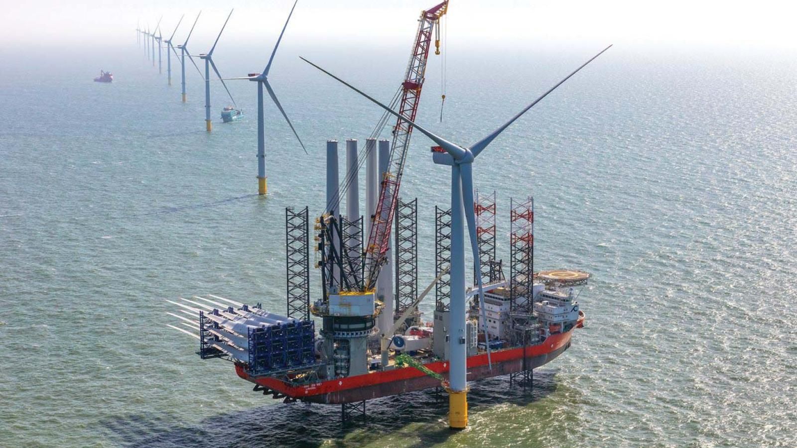 Cadeler, Eneti combine to create $1.3 billion wind installation vessel operator