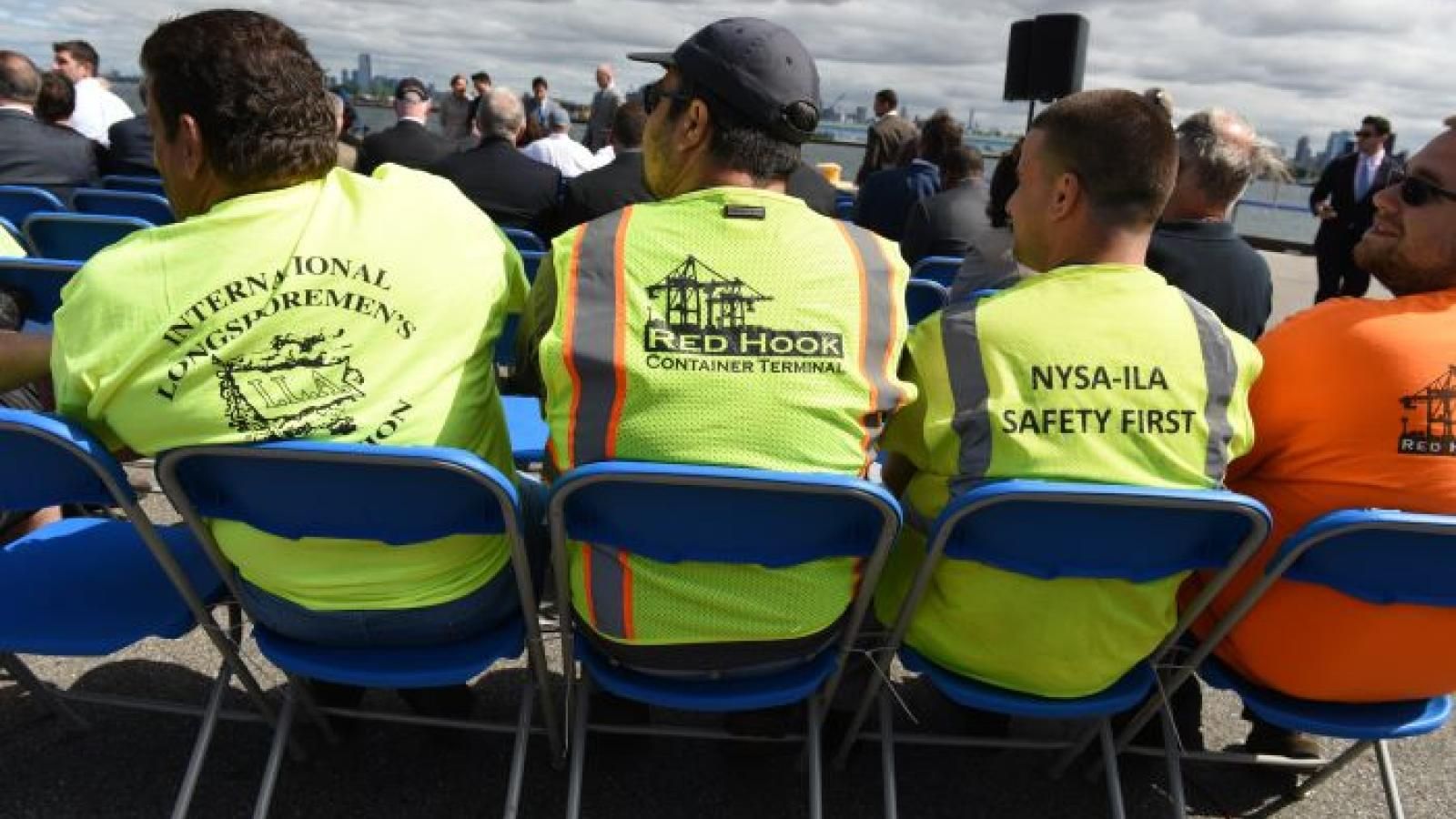 Cargo growth drives new longshore hiring at NYNJ port Journal of