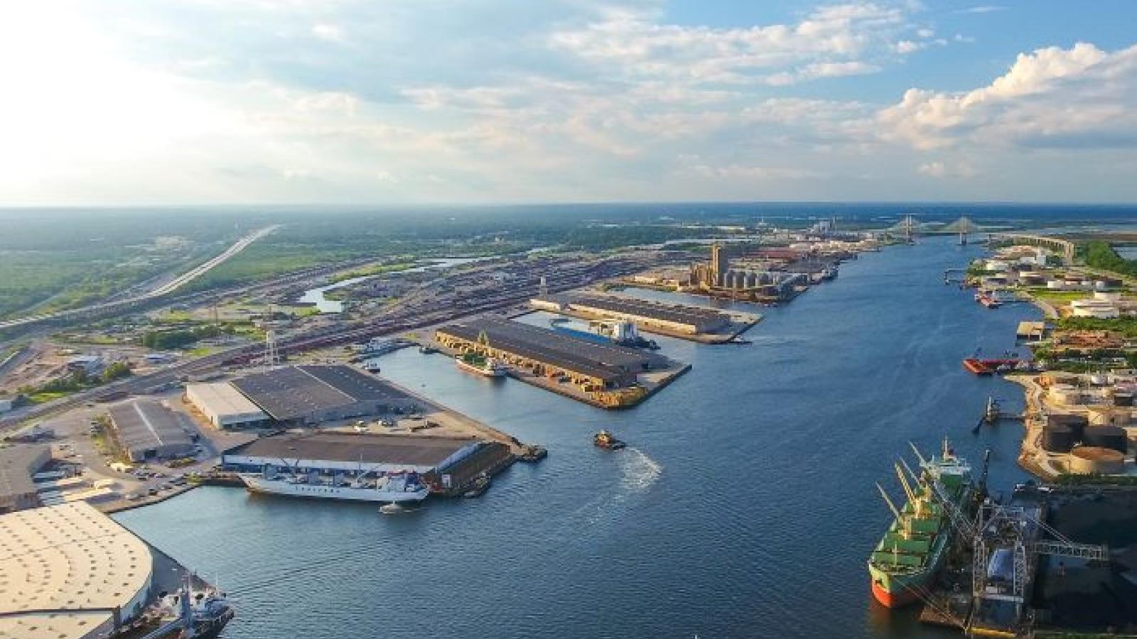 Mobile s breakbulk docks face strike threat after talks with ILA