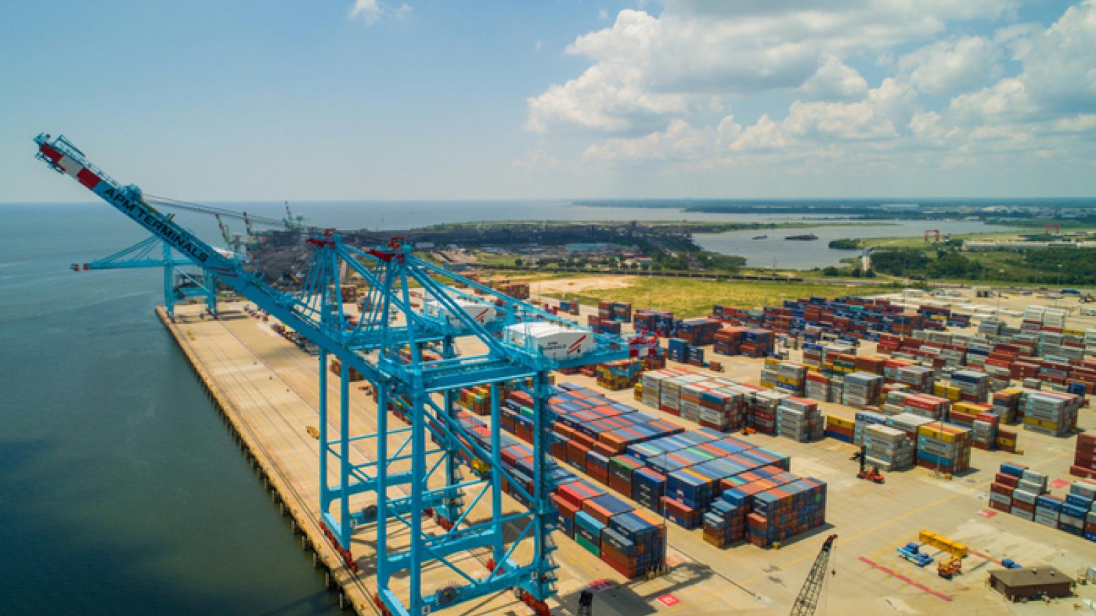 Mobile berth extension adds to big ship capacity Journal of Commerce