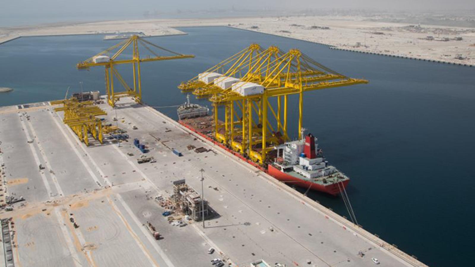 Qatar's Hamad Mega-port On Track For Year-end Opening 