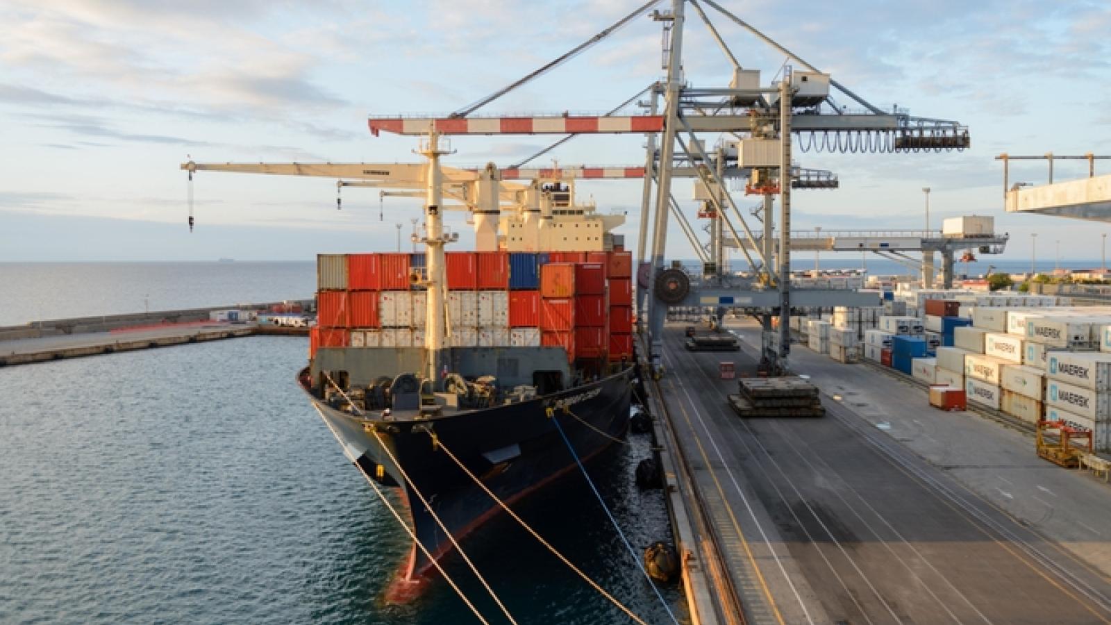 APMT joint venture widens Cosco s Med footprint Journal of Commerce