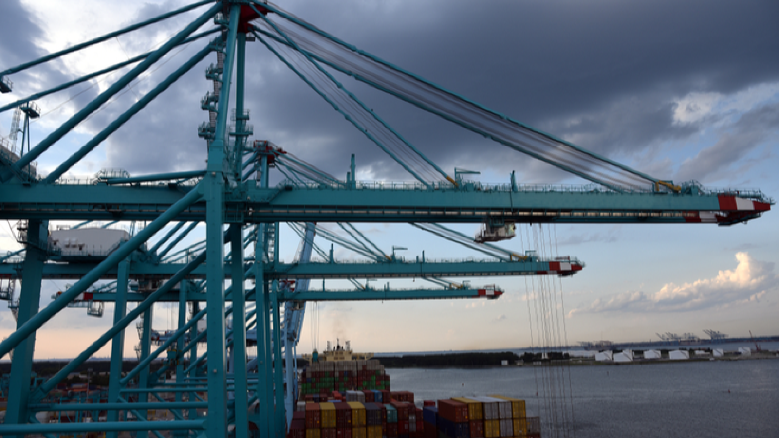 Terminal operator veteran Edwards to lead Virginia port Journal