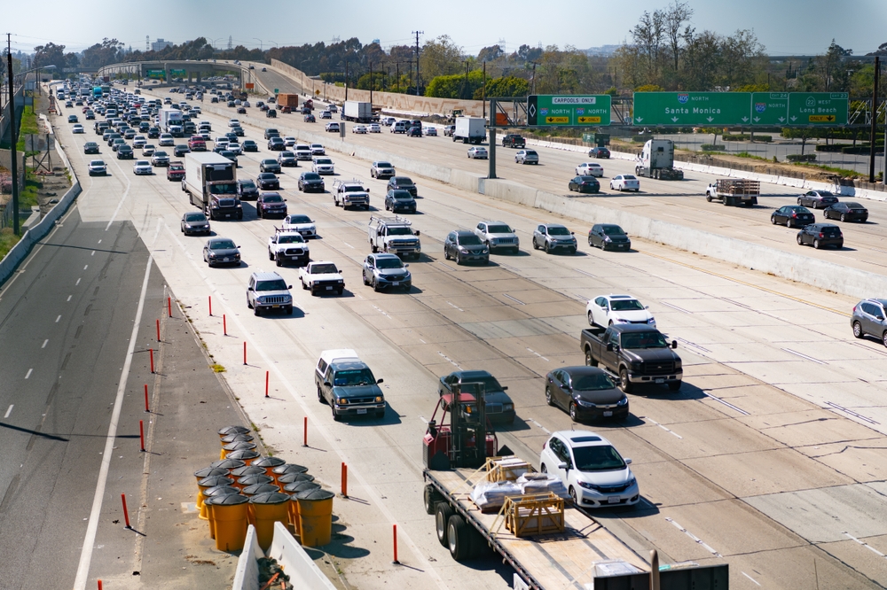 Import surge pushing Los Angeles outbound spot truck rates higher