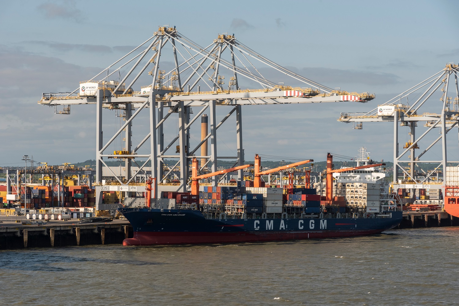 DP World postpones planned announcement of London Gateway expansion | Journal of Commerce