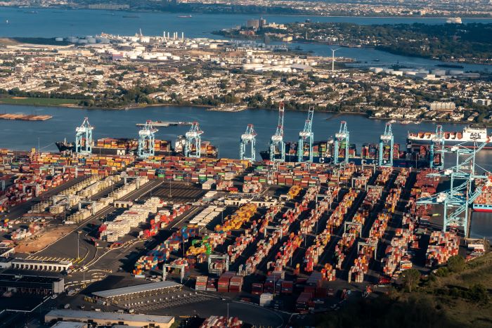 Longshore wage deal at East, Gulf ports to add at least $5 billion in labor costs