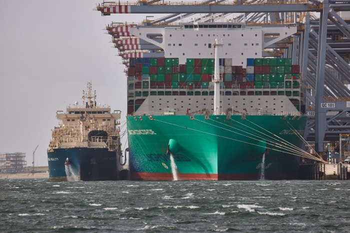 ‘Calm’ trans-Atlantic ocean trade shrugs off market disruption