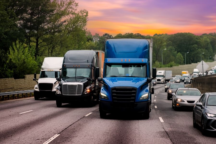 US LTL volumes mostly falling in fourth quarter, as market realigns