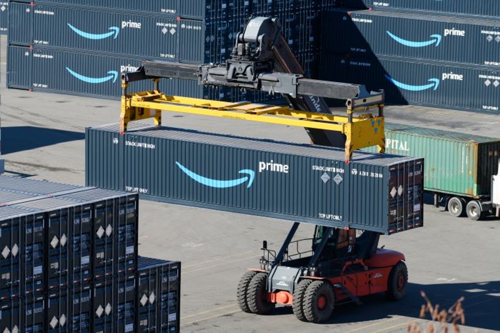 CU Lines claims Amazon backed out of service contract as ocean rates fell