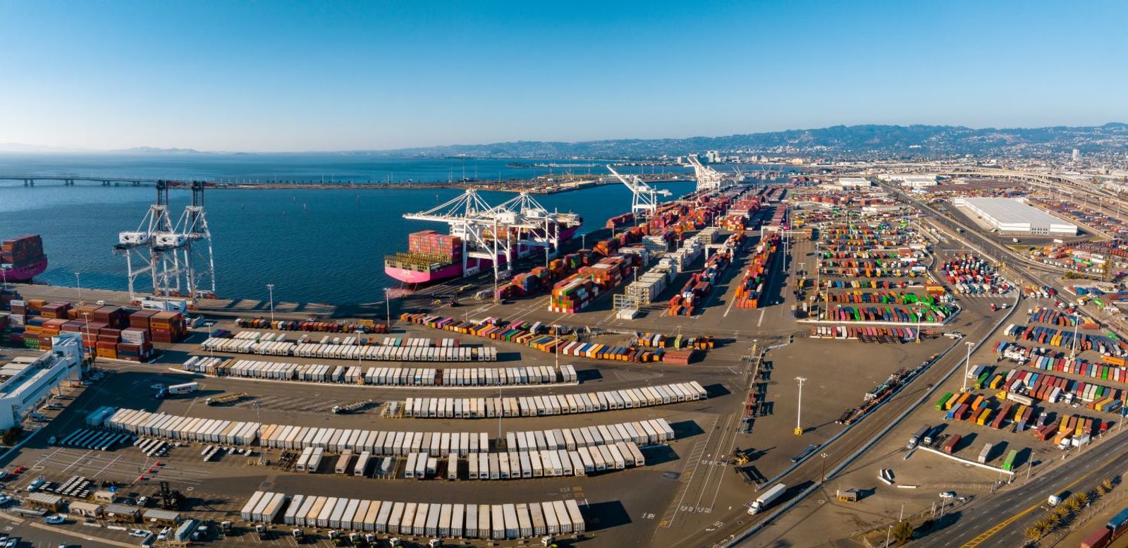 Oakland pins growth on attracting imports, first-call inbound service