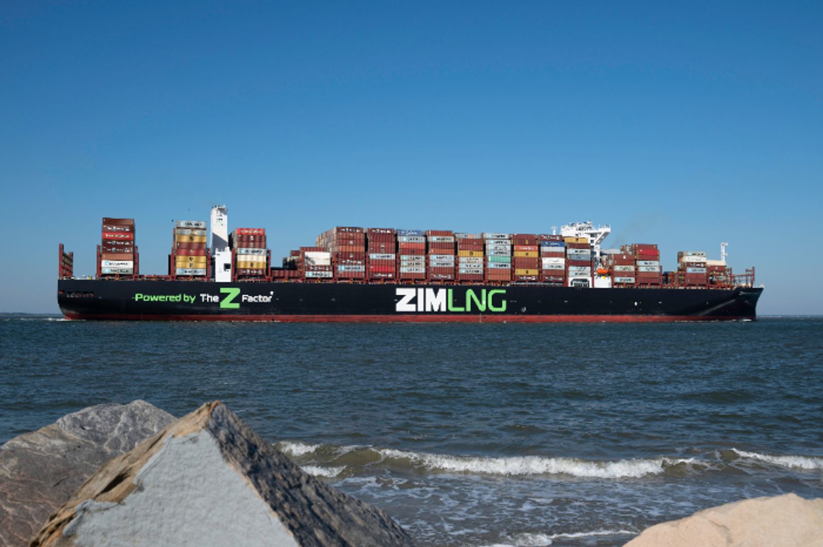 Tariffs, USTR uncertainty cloud Zim’s outlook after banner 2024