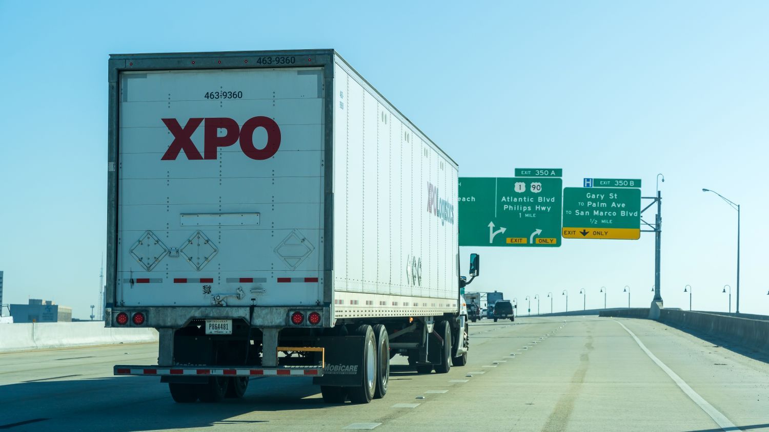 মালবাহী পুনরুদ্ধার কমার্স জার্নালের জন্য পরিকল্পনা করার সময় শীর্ষ LTL ক্যারিয়ারগুলি লাভ বজায় রাখে মালবাহী পুনরুদ্ধার কমার্স জার্নালের জন্য পরিকল্পনা করার সময় শীর্ষ LTL ক্যারিয়ারগুলি লাভ বজায় রাখে