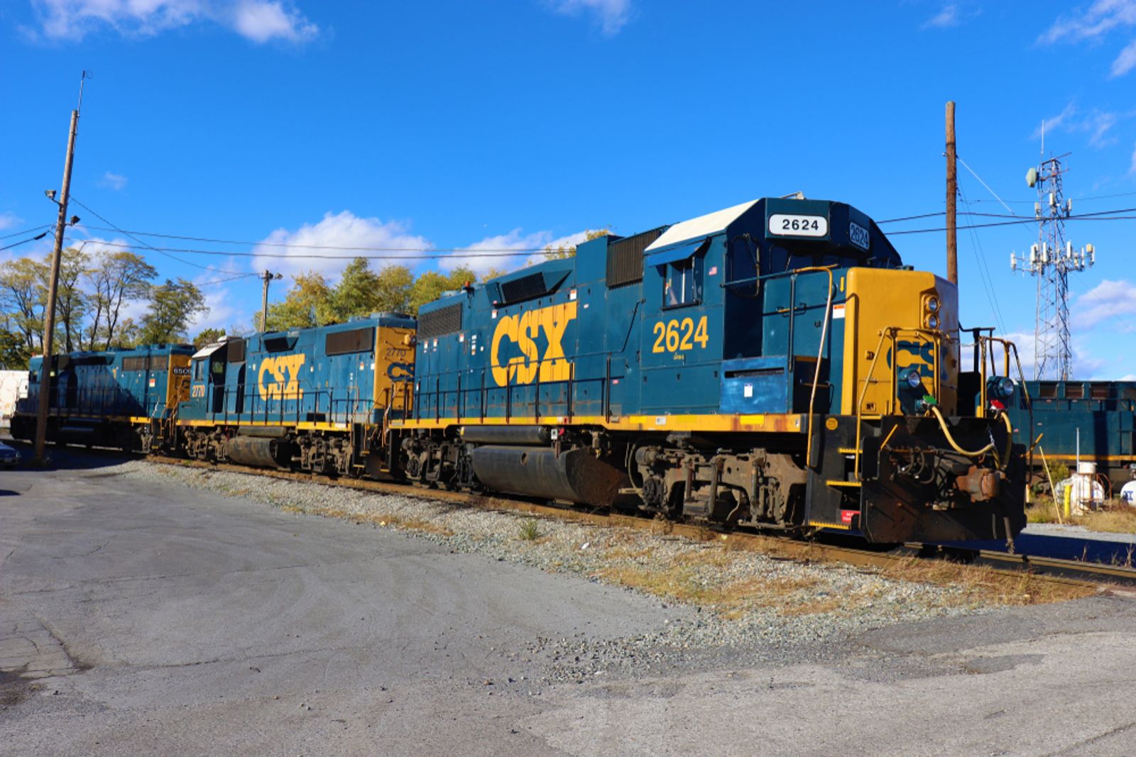 Former CSX CEO denies that UP came to him first on potential merger