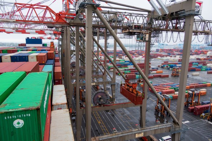 মাহের পরবর্তী ক্রেতা বিলিয়ন আপগ্রেড, সক্ষমতা কমার্স জার্নালের সিদ্ধান্তের মুখোমুখি