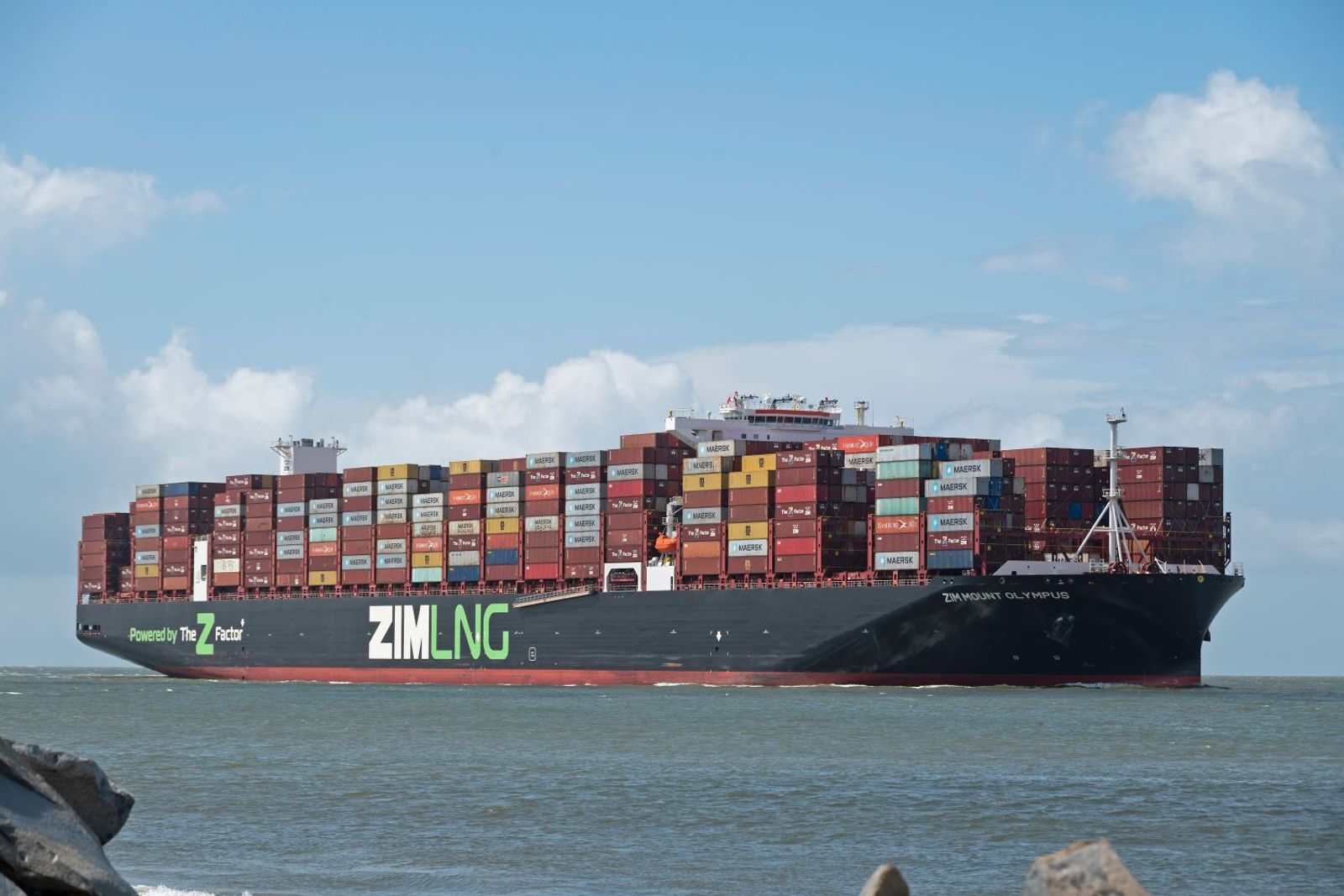 Zim shareholders overwhelmingly approve takeover by Hapag-Lloyd