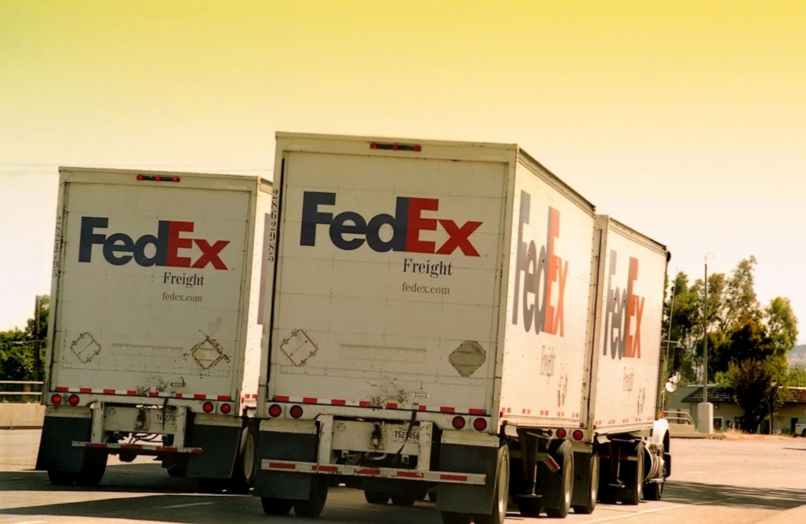 Independent FedEx Freight looks to roll into new markets