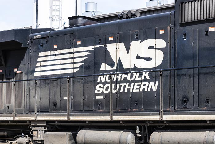 Us Railroads Norfolk Southern Railway Crane Repairs To Address Spotty Service In Jacksonville